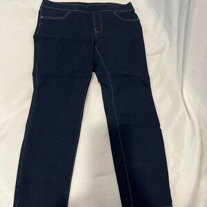 Pioneer Woman Jegging Dark Wash Size L *NWOT*